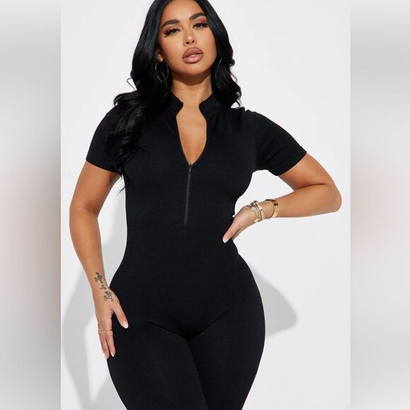 Tanya Seamless Jumpsuit - Black Size Medium - Picture 3 of 4
